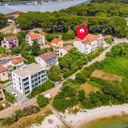 Seaside 066 By Guide